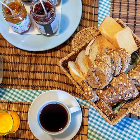 Downtown Bed & Breakfast 3*