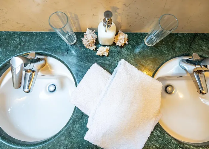 Downtown 住宿加早餐酒店