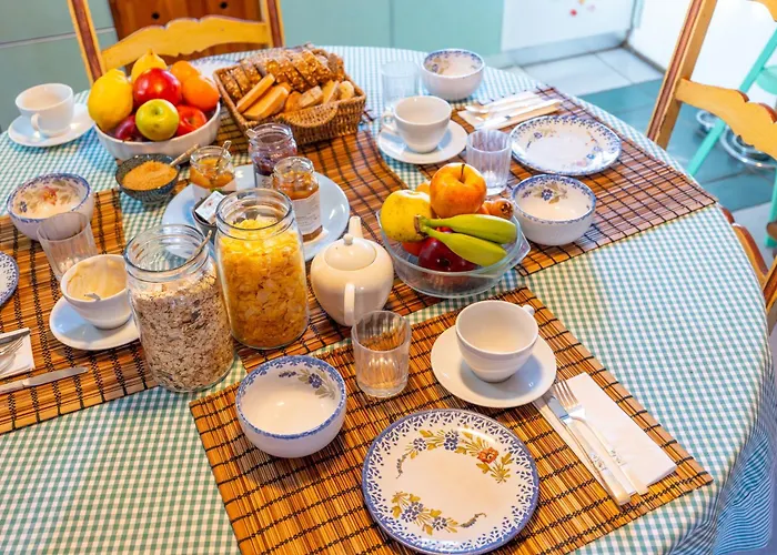 住宿加早餐酒店 Downtown 巴萨诺－德尔格拉帕